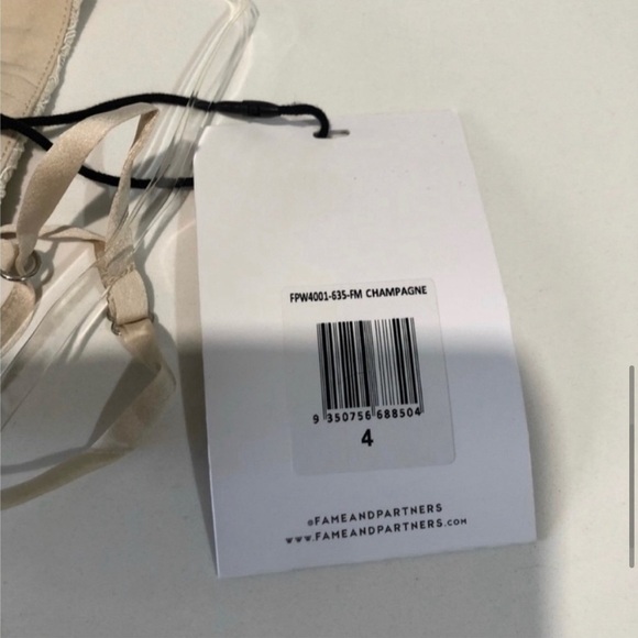 Fame and Partners Romantic rosettes long lace dress - Picture 7 of 15